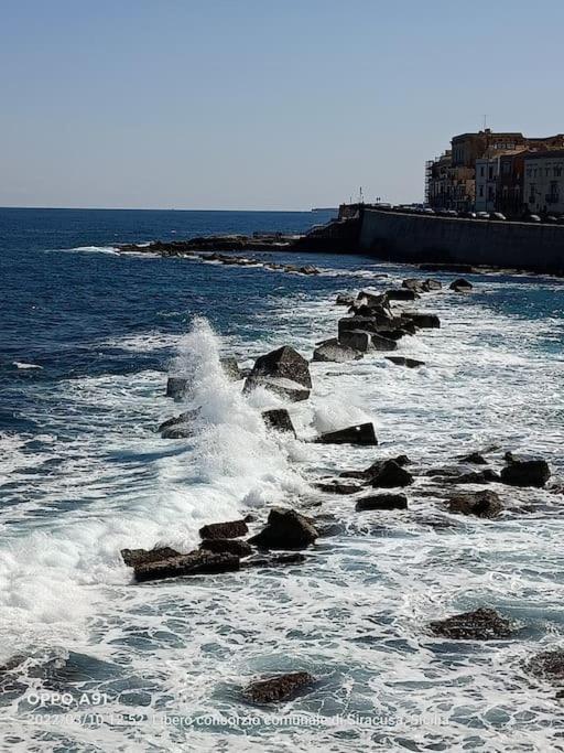 Casarizzi 24 Vacanze Ortigia Сиракузы Экстерьер фото