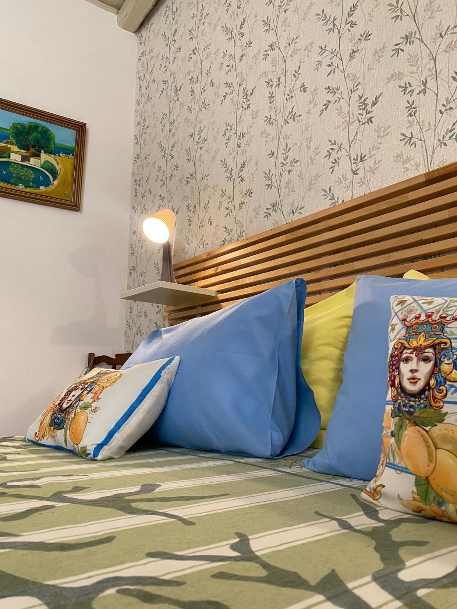Casarizzi 24 Vacanze Ortigia Сиракузы Экстерьер фото